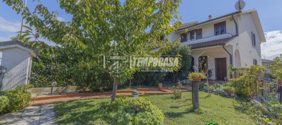 4 rooms Villa in Noviglio, Italy No. 139497 13