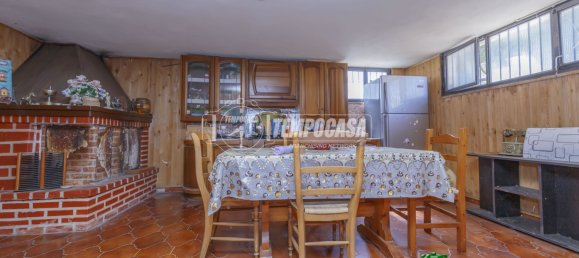 4 rooms Villa in Noviglio, Italy No. 139497 3