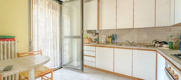 3 bedrooms Apartment in San Donato Milanese, Italy No. 337822 18