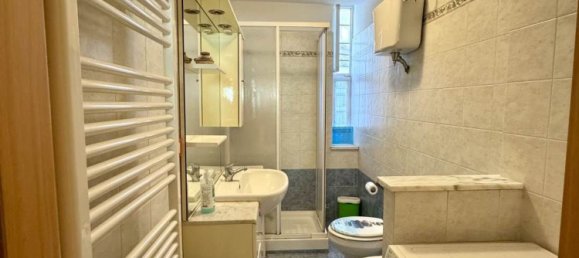 3 rooms Apartment in Follonica, Italy No. 216060 6
