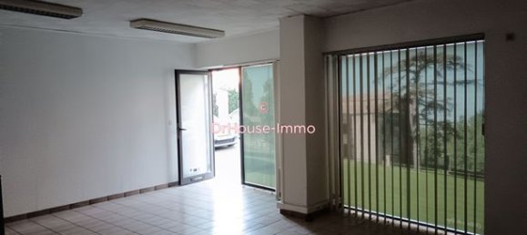 Коммерческая недвижимость 78м² в Вильнёв-сюр-Ло, Франция № 312862 3