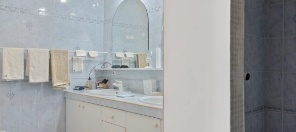 4 Schlafzimmer Villa in Saint-Paul-de-Vence, France, Nr. 1406 10