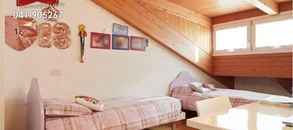 Casa de 4 habitaciónes en Martellago, Italy No. 149977 13