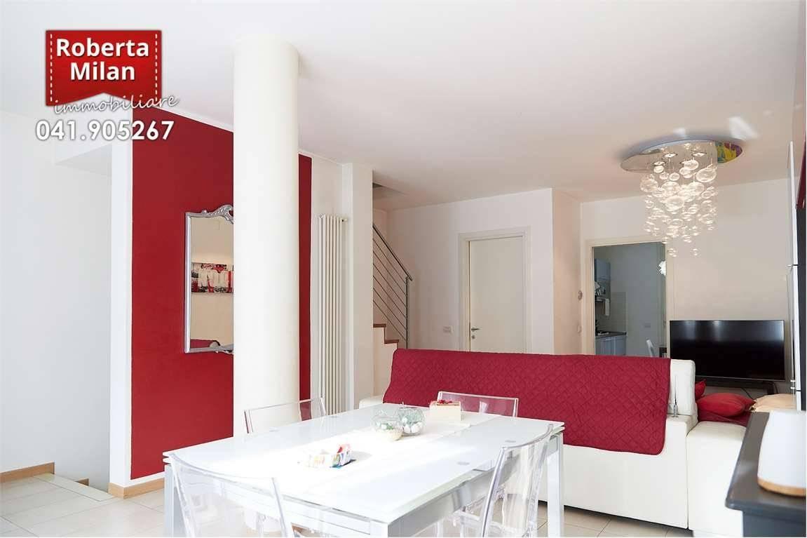 Casa de 4 habitaciónes en Martellago, Italy No. 149977