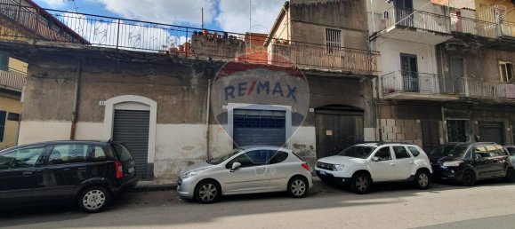 5 غرف نوم منزل في Paternò, Italy رقم 352212 2