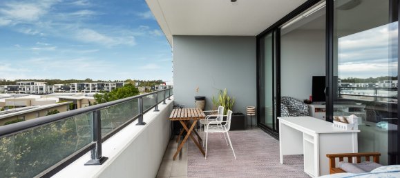 2 bedrooms Apartment in Hope Island, Australia No. 330 7