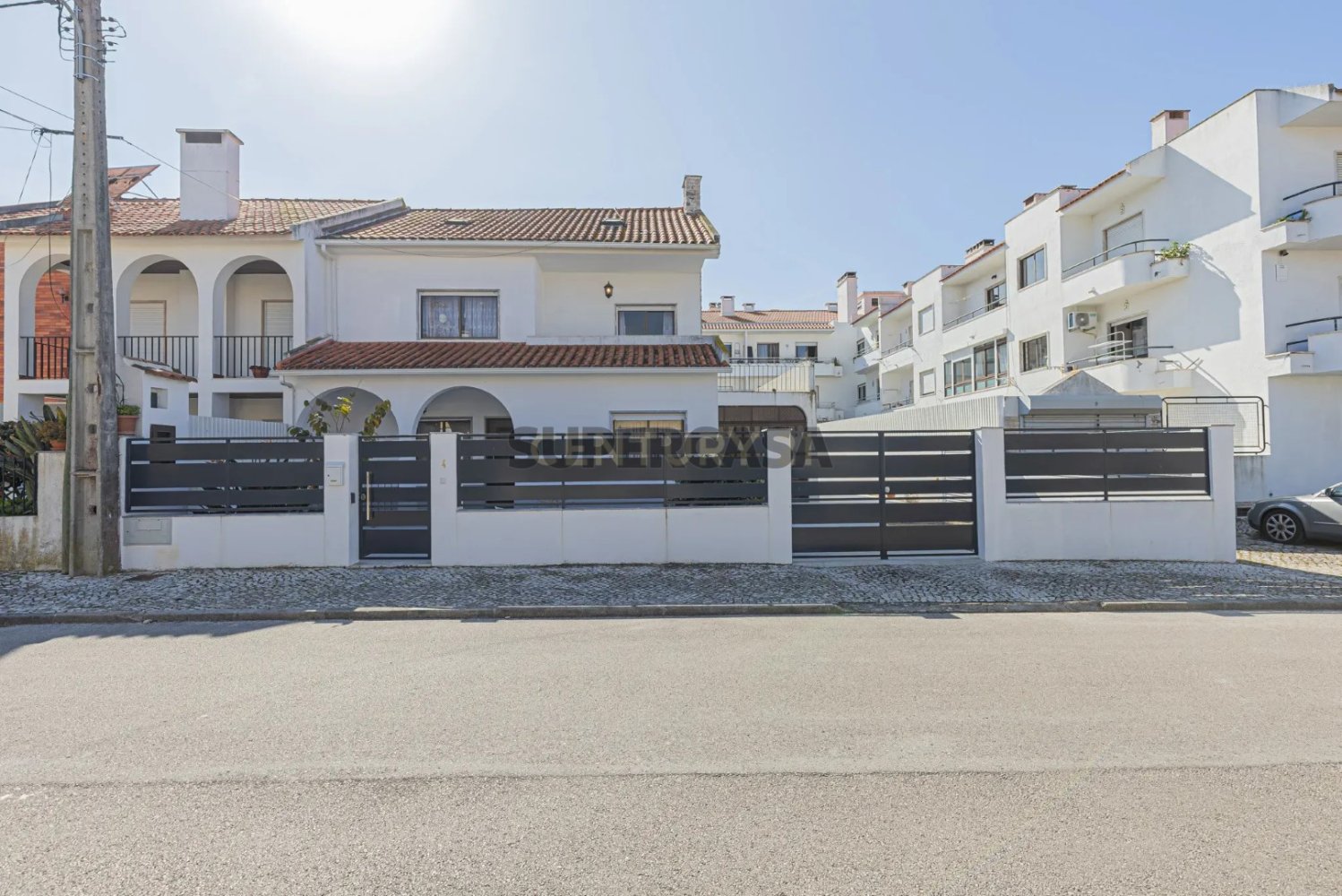 3 bedrooms House in Almada, Portugal No. 210493