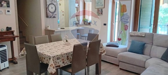 5غرفة شقة في Solbiate Arno, Italy رقم 291827 3