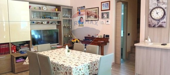 5غرفة شقة في Solbiate Arno, Italy رقم 291827 2