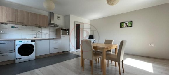 Estudio en Mulhouse, France No. 76836 3