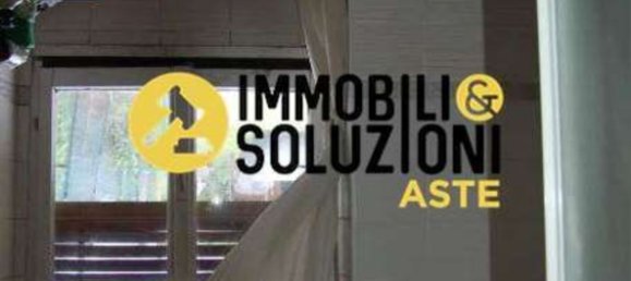 3 rooms Apartment in Cavaria con Premezzo, Italy No. 183421 10