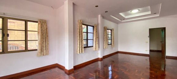 4 bedrooms House in Chiang Mai, Thailand No. 26937 20