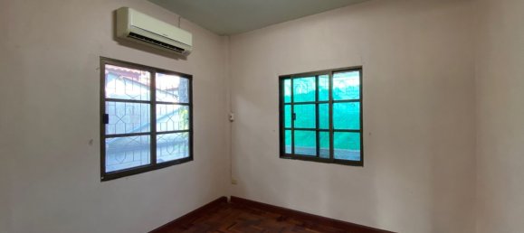 4 bedrooms House in Chiang Mai, Thailand No. 26937 16