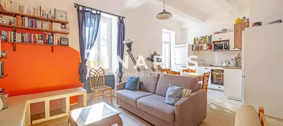Apartamento de 2 dormitorios en Marseille, France No. 362776 4