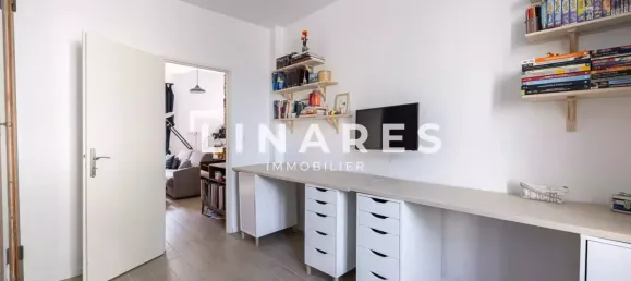 Apartamento de 2 dormitorios en Marseille, France No. 362776 9