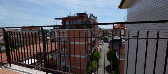 1 bedroom Penthouse in Rome, Italy No. 313114 5