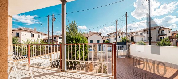 5 Schlafzimmer Haus in Santa Perpetua De Mogoda, Spain, Nr. 64358 4