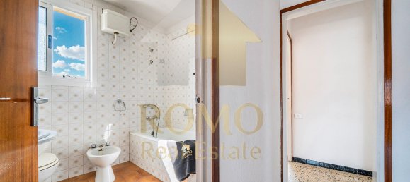 5 Schlafzimmer Haus in Santa Perpetua De Mogoda, Spain, Nr. 64358 27