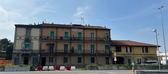 3 rooms Apartment in Opera, Italy No. 261226 5