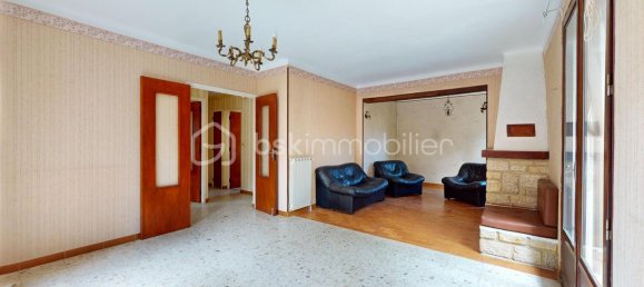 3 bedrooms Villa in Bagnols-sur-Ceze, France No. 195376 4