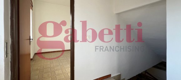 Casa de 3 habitaciónes en Amorosi, Italy No. 67580 13