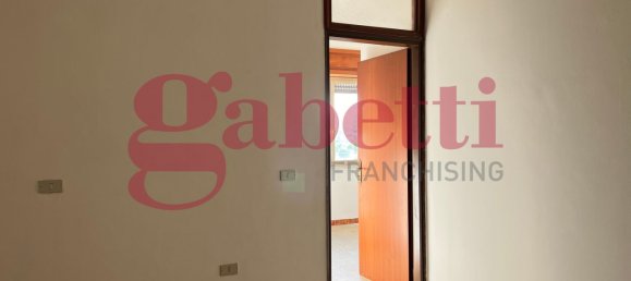 Casa de 3 habitaciónes en Amorosi, Italy No. 67580 7