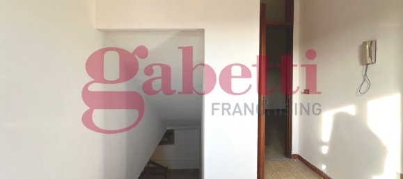 Casa de 3 habitaciónes en Amorosi, Italy No. 67580 14