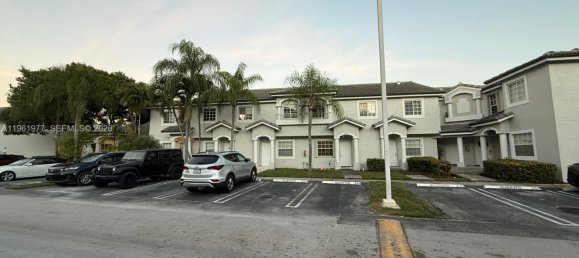 3 dormitorios propiedad comercial en venta en Miami, Miami-Dade, Florida, USA № 614354 16