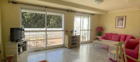 Пентхаус с 4 спальнями в Эстепона, Испания № 185051 3