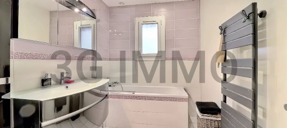 4 bedrooms House in Verneuil-en-Halatte, France No. 341616 7