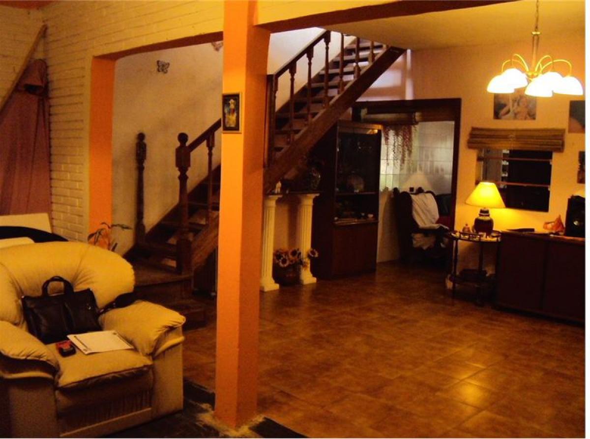 5 bedrooms House in Ituzaingo, Argentina No. 88816