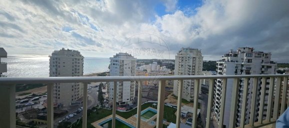 3 bedrooms Apartment in Armacao de Pera, Portugal No. 131732 4