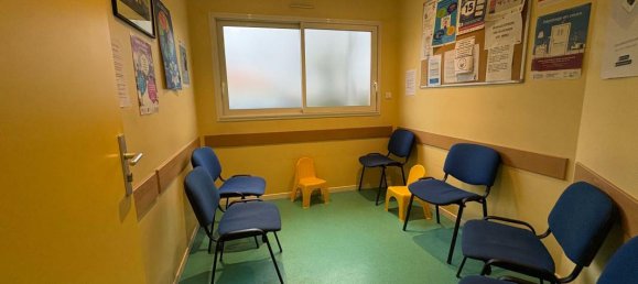 Büro in Soumoulou, France 160m², Nr. 277876 8