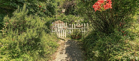 Вилла с 18 комнатами в Кампомороне, Италия № 299792 14