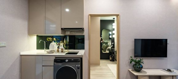 Кондоминиум  с 1 спальней в Пхракханонг, Таиланд № 27311 2