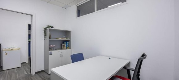 Gewerbliche Immobilie in Granada, Spain 97m², Nr. 148089 6