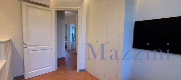 3 bedrooms Villa in Forte dei Marmi, Italy No. 325544 17
