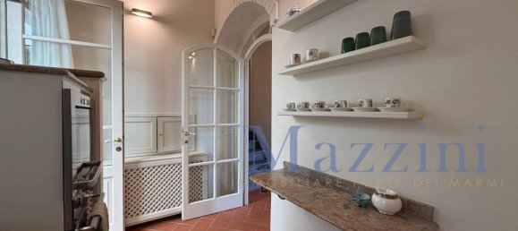 3 bedrooms Villa in Forte dei Marmi, Italy No. 325544 7