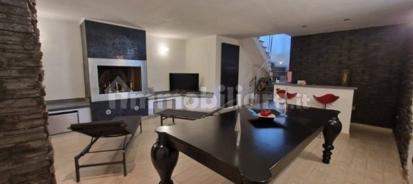 3 bedrooms Villa in Camaiore, Italy No. 208470 3