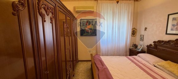 Квартира с 4 комнатами в Катания, Италия № 229705 4