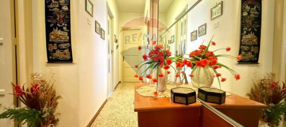 Квартира с 4 комнатами в Катания, Италия № 229705 2