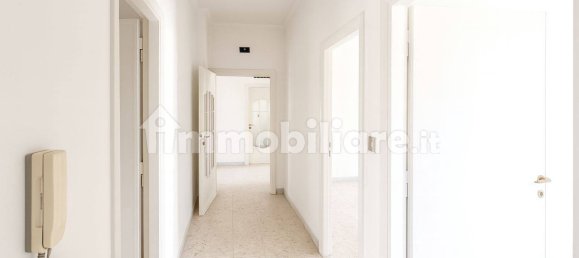 2 bedrooms Penthouse in Rome, Italy No. 340306 15