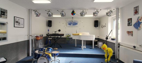 Escritório de 7 divisões em Leer, Germany N.º 366141 11