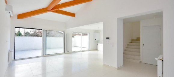 Casa T2 em Villefranche-sur-Saone, France N.º 199986 4