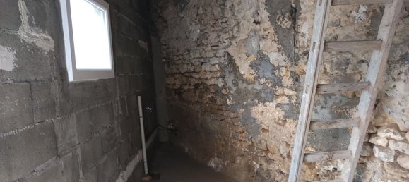 Imóvel comercial de 1 divisão em Poitiers, France N.º 318932 2