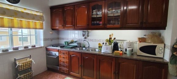 Дом с 4 спальнями в Амадора, Португалия № 122913 4