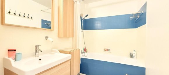 2 bedrooms Apartment in Nantes, France No. 98596 9