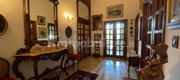 3 bedrooms Apartment in Arezzo, Italy No. 278219 4