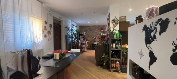 3-salle Appartement à Udine, Italy No. 176515 24