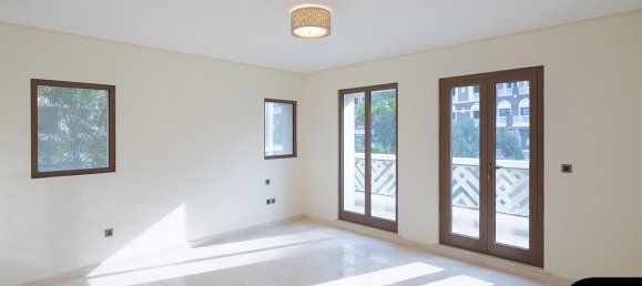 Villa de 5 dormitorios en Palm Jumeirah, UAE No. 109602 6